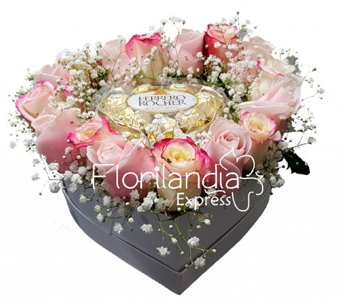 Caja corazon de rosas y chocolates a Domicilio- Florilandia Express